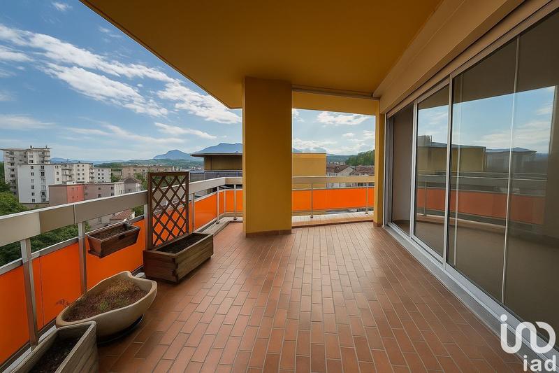 Appartement - 85 m² - 3 pièces