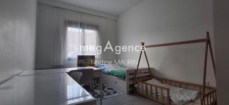 Pavillon - 134 m² - 5 pièces