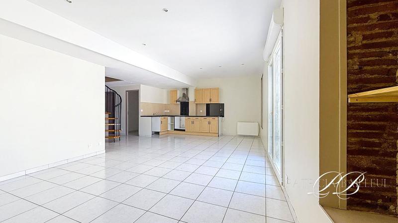 Appartement - 72 m² - 4 pièces