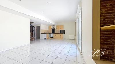 Appartement - 72 m² - 4 pièces