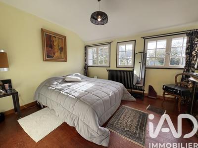 Maison - 128 m² - 7 pièces