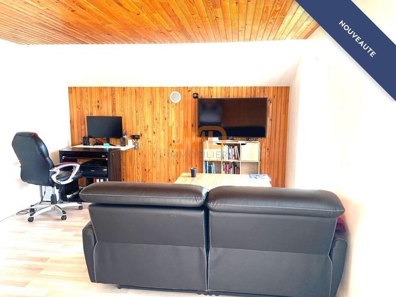 Maison - 121 m² - 6 pièces