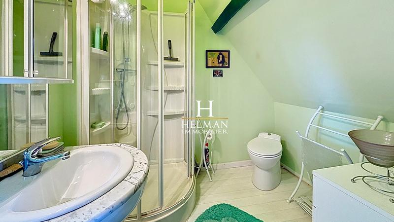 Maison - 159 m² - 7 pièces