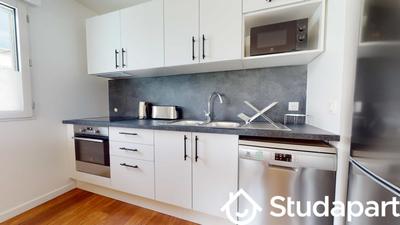 Chambre - 99 m² - 1 pièce