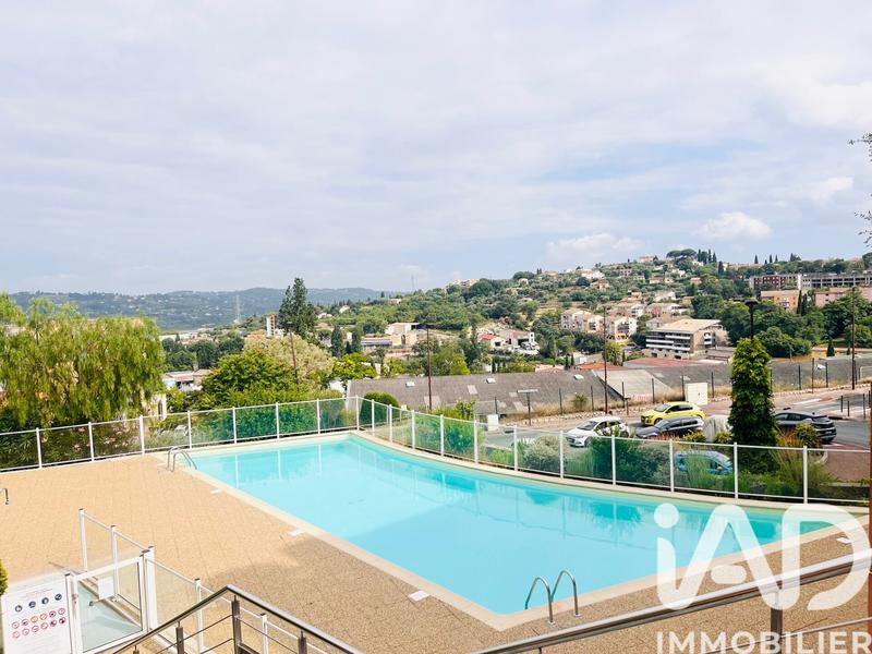 Appartement - 78 m² - 3 pièces