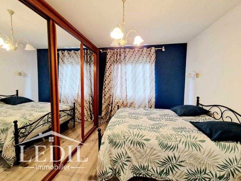 Propriété - 170 m² - 6 pièces