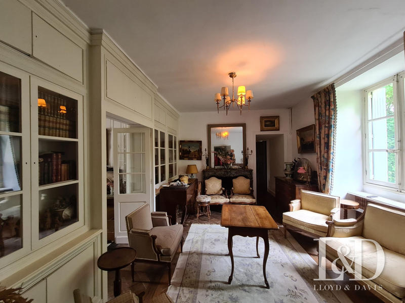 Bastide - 395 m² - 13 pièces