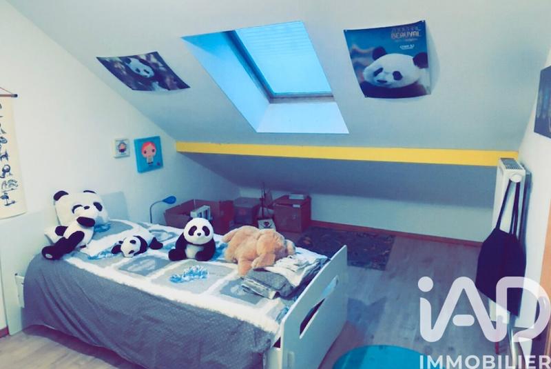 Maison - 153 m² - 8 pièces