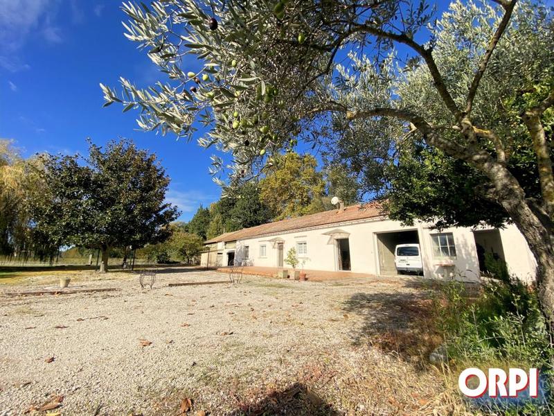 Villa - 137 m² - 4 pièces