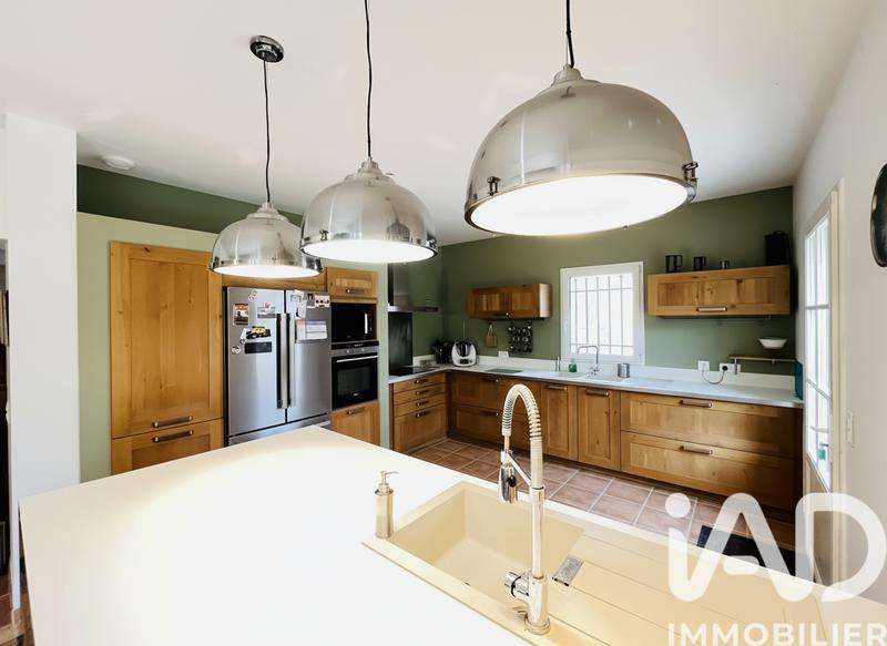 Maison - 192 m² - 6 pièces