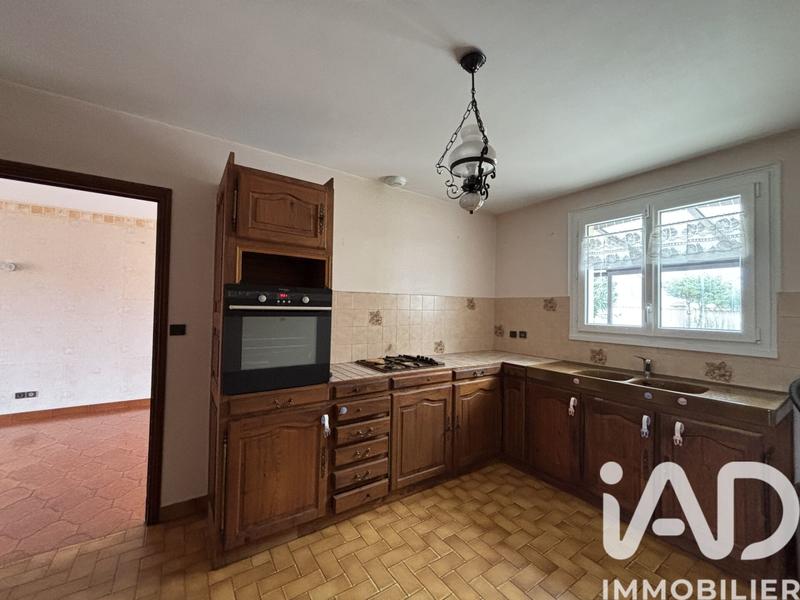 Maison - 93 m² - 5 pièces