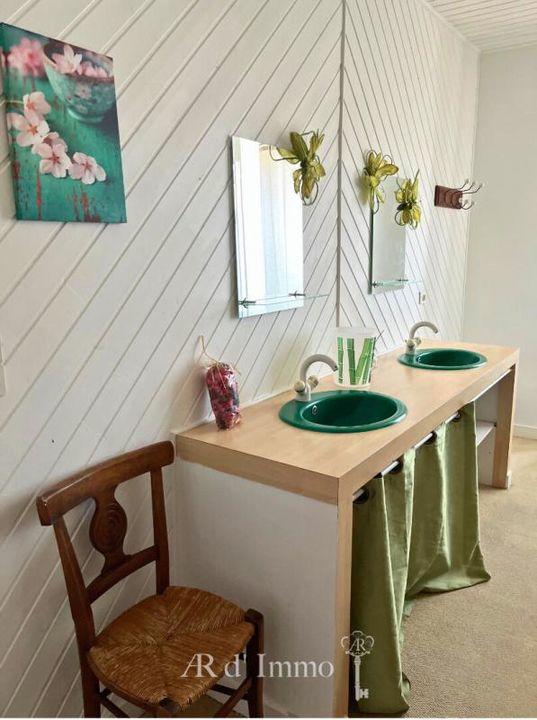 Maison bourgeoise - 165 m² - 8 pièces