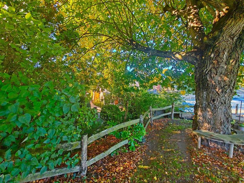 Maison - 200 m² - 8 pièces