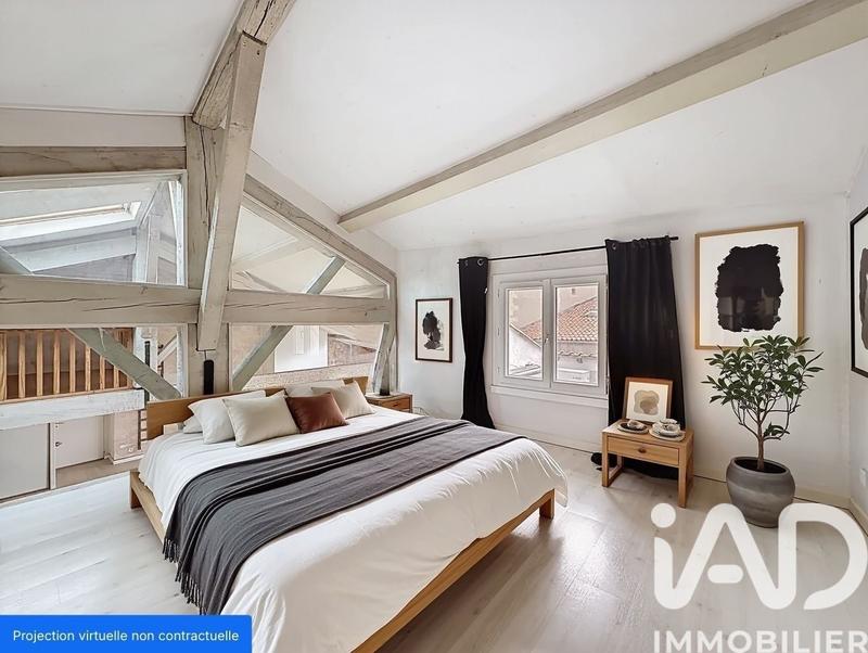 Appartement - 152 m² - 3 pièces