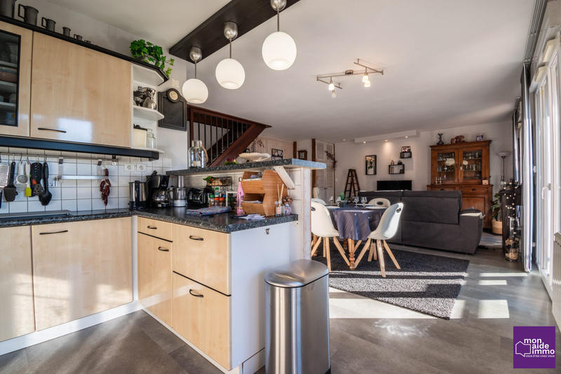 Appartement - 83 m² - 4 pièces