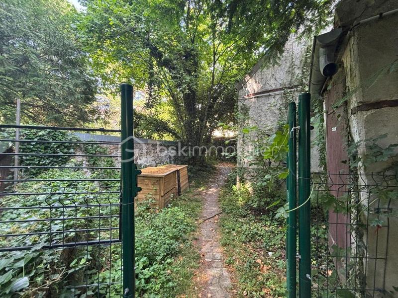 Demeure - 161 m² - 5 pièces