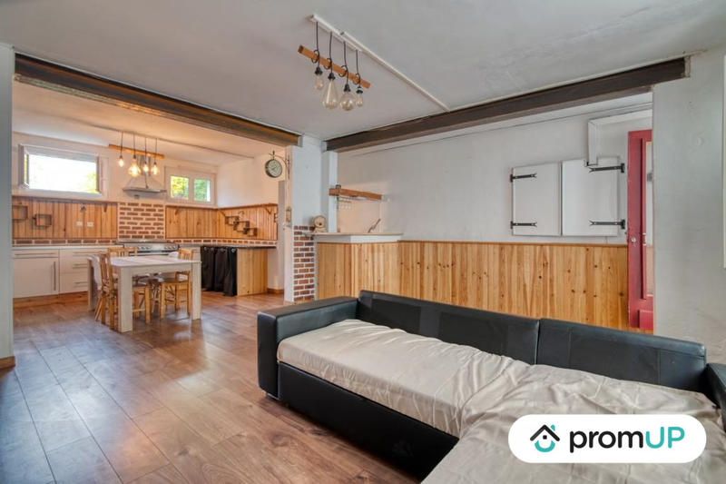 Maison - 90 m² - 3 pièces