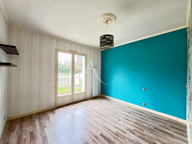 Maison - 177 m² - 7 pièces