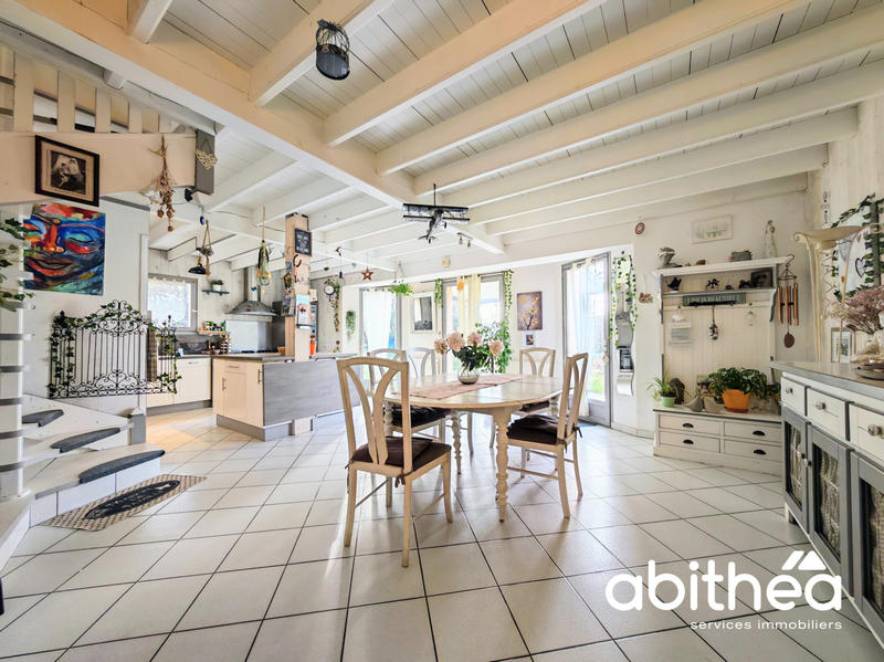 Maison - 126 m² - 5 pièces