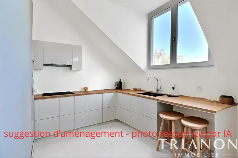 Appartement - 93 m² - 5 pièces