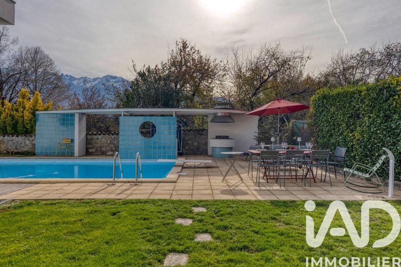 Maison de maîtres - 130 m² - 4 pièces