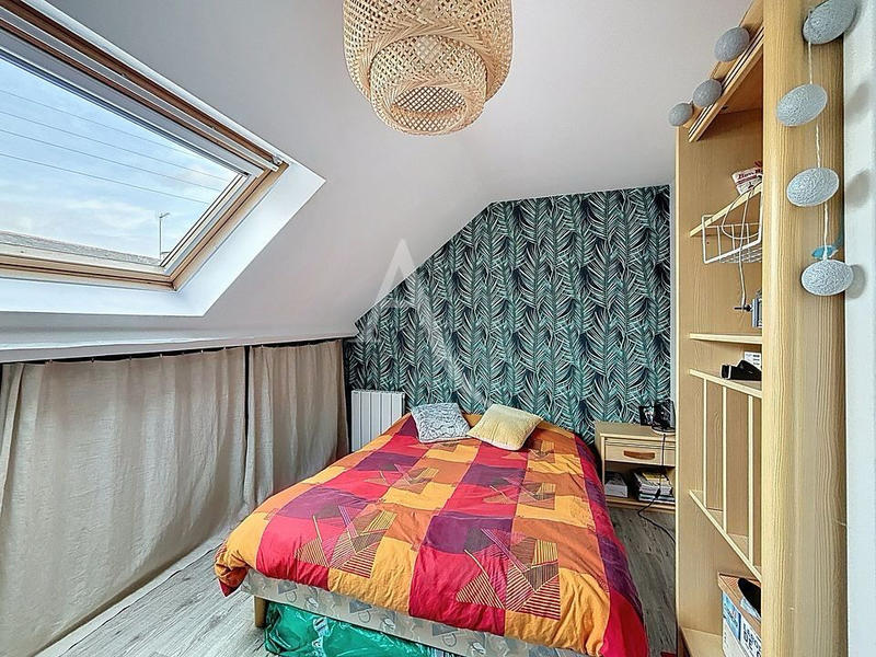 Maison - 104 m² - 5 pièces