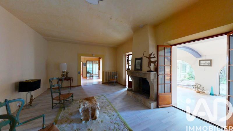 Maison de maîtres - 465 m² - 11 pièces