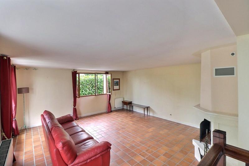 Maison - 167 m² - 8 pièces