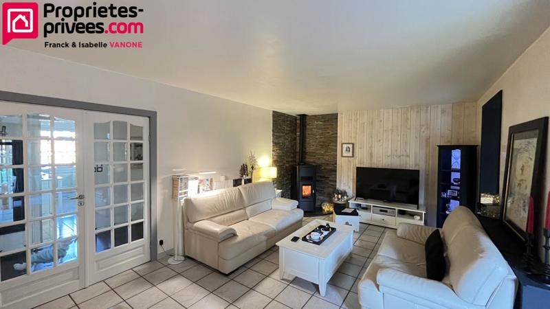 Maison - 166 m² - 6 pièces