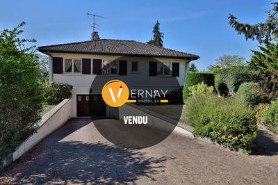 Maison - 86 m² - 4 pièces