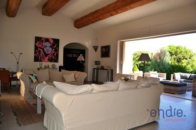 Maison - 320 m² - 6 pièces