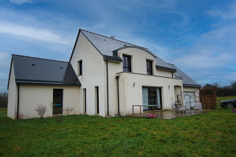 Maison de domaine équestre - 132 m² - 5 pièces