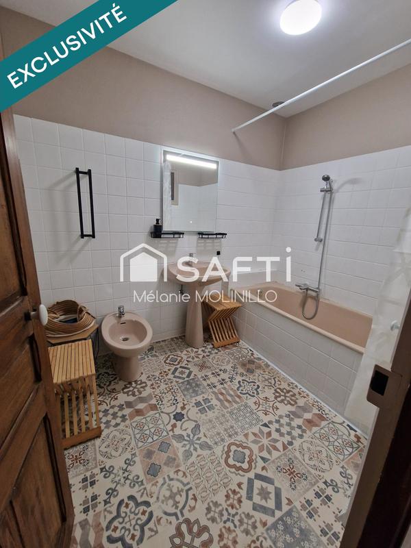 Maison - 204 m² - 12 pièces