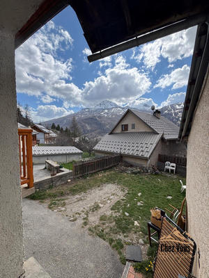 Maison - 161 m² - 8 pièces