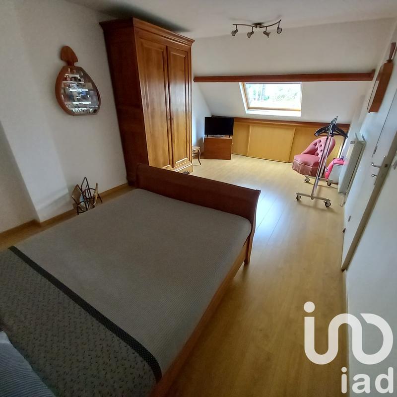 Maison - 260 m² - 10 pièces