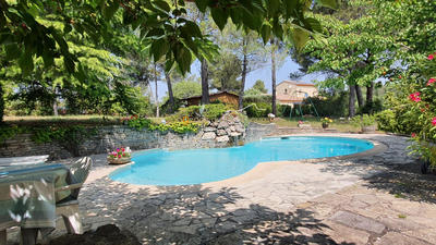 Villa - 141 m² - 5 pièces