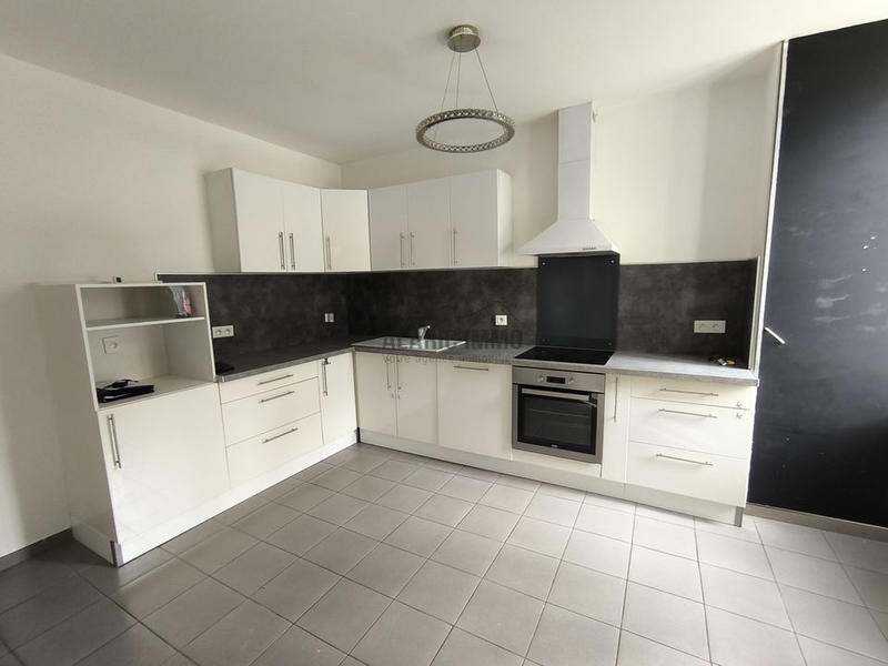 Maison de village - 99 m² - 5 pièces