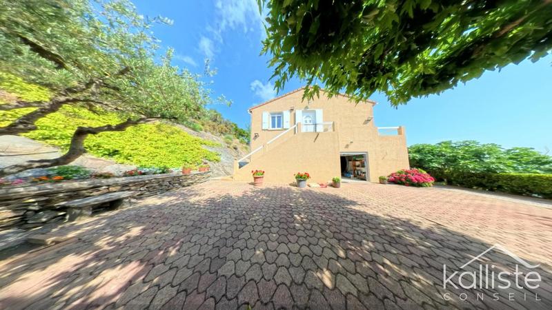 Maison - 87 m² - 5 pièces