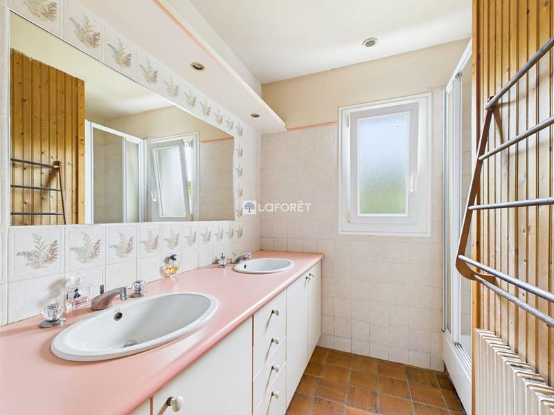 Maison - 124 m² - 7 pièces