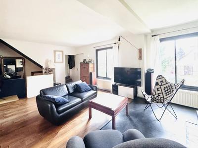 Maison - 200 m² - 6 pièces