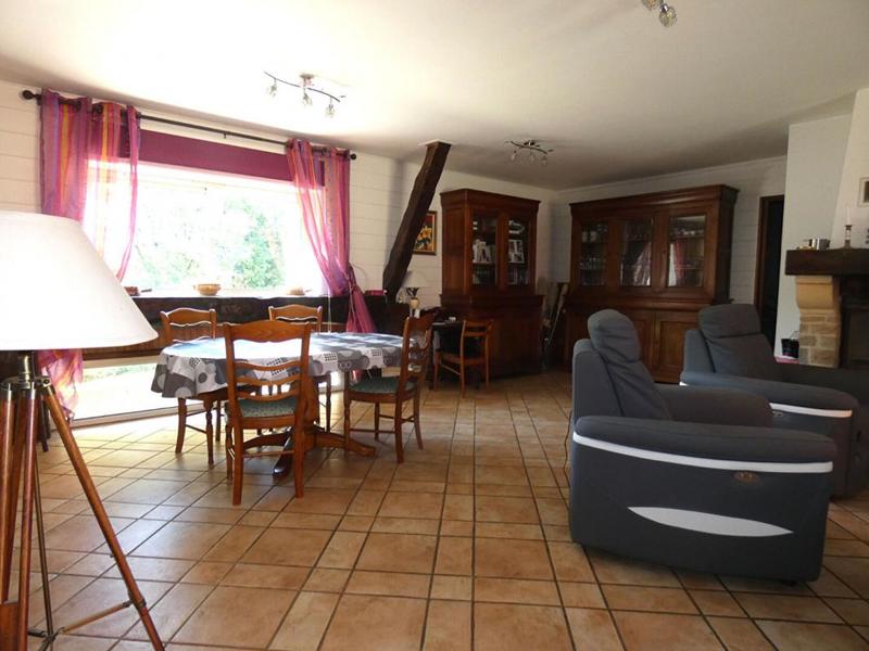 Maison - 288 m² - 11 pièces