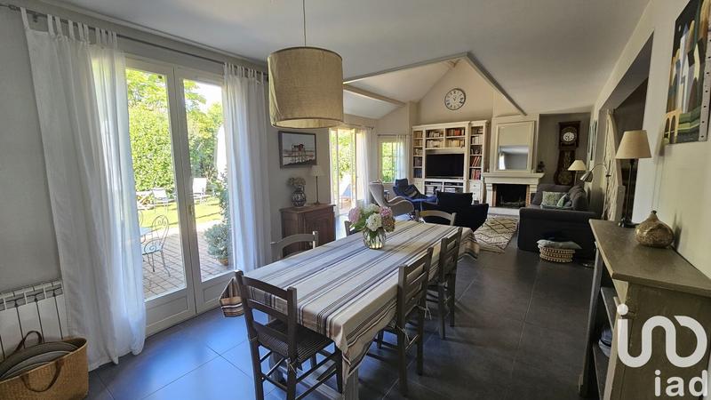 Maison - 185 m² - 8 pièces