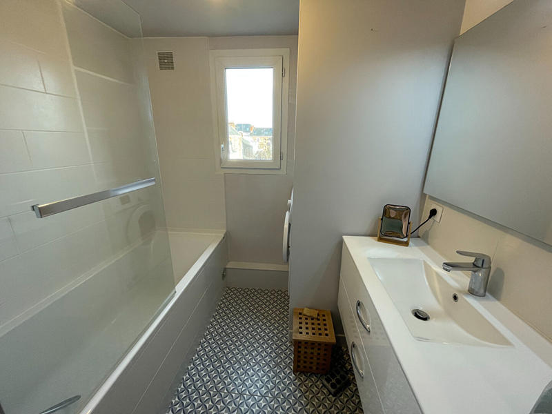 Appartement - 77 m² - 3 pièces