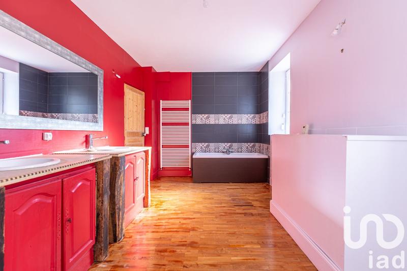 Maison de campagne - 214 m² - 6 pièces