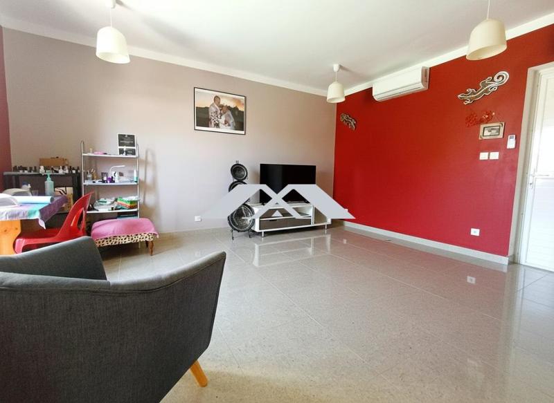 Maison - 142 m² - 7 pièces