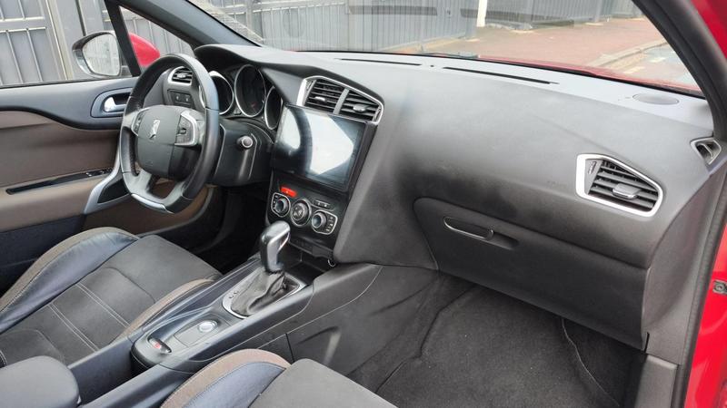 Ds Ds 4 1.6 Thp 165 Bva6 So Chic