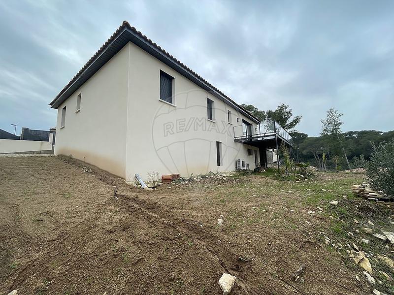 Maison - 108 m² - 6 pièces