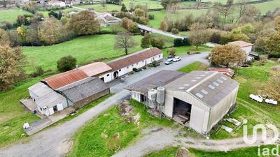 Maison de village - 150 m² - 8 pièces