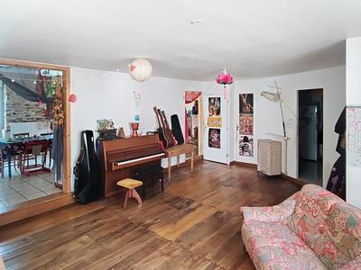 Maison - 190 m² - 9 pièces