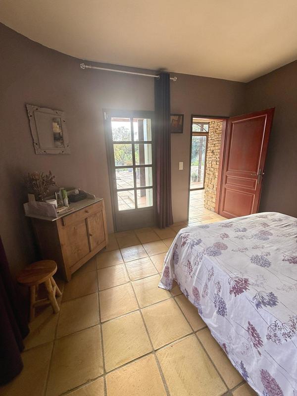 Villa - 215 m² - 5 pièces